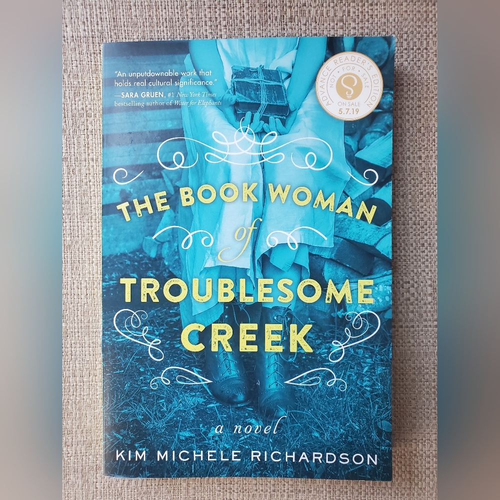 📚 The Book Woman of Troublesome Creek: a Novel by Kim Michele Richardson